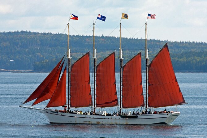 1.5 to 2-Hr Windjammer Sailing Trip in Maine w/ Licensed Captain - The real effect of weather and wind