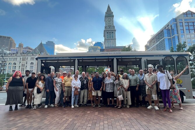 1 or 2 Day HOP-ON & HOP-OFF Narrated Trolley Tour of Boston - What the Boston trolley is really good at
