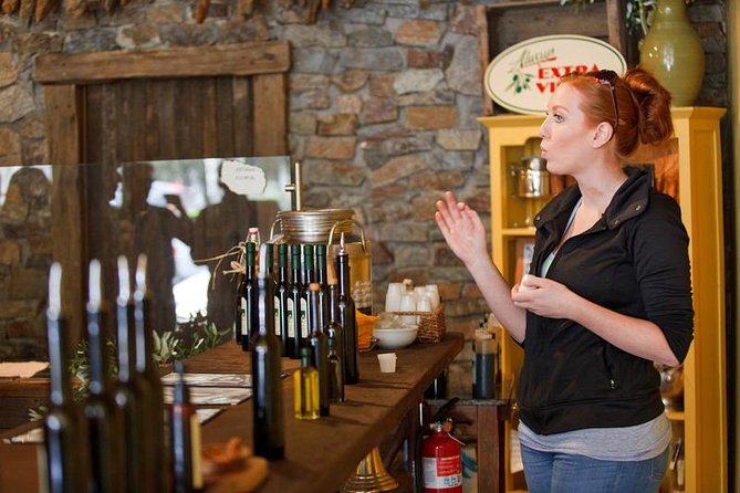 #1 Sonoma Walking Food, Wine Tasting & History Tour (Public Tour) - Cheese first, with a taste of Sonoma craft