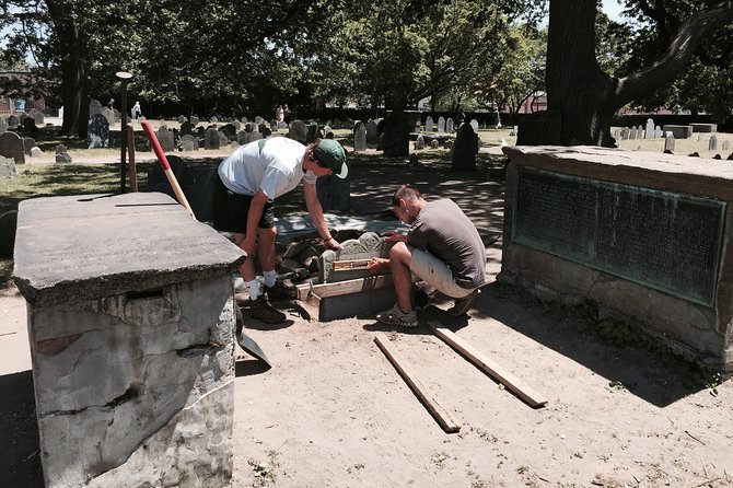 2.5-Hour Salem History & Sightseeing Guided Walking Tour - Why this Salem tour is different from a witch-trial walk