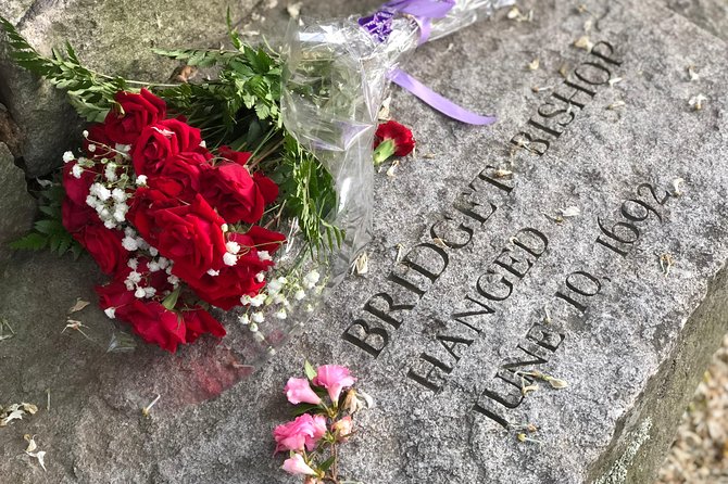 2.5-Hour Salem History & Sightseeing Guided Walking Tour - Kenneth’s guiding style and small personal touches
