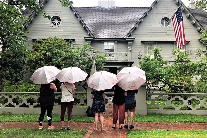 2.5-Hour Salem History & Sightseeing Guided Walking Tour - Starting on Essex Street