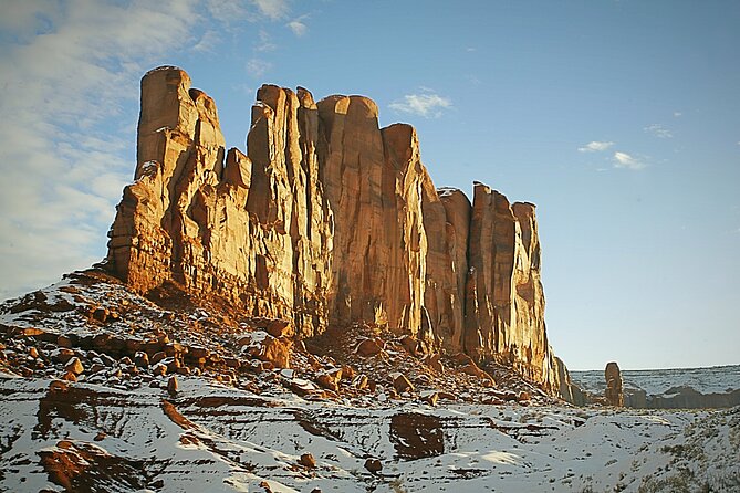 2.5 Hours of Monument Valley's Backcountry 4×4 Tour - Totem Pole and North Window