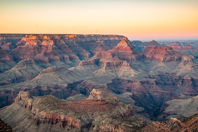 2 Day: Grand Canyon, Antelope Canyon, Horseshoe Bend, Zion Tour - Day one: Zion before the canyon stairs