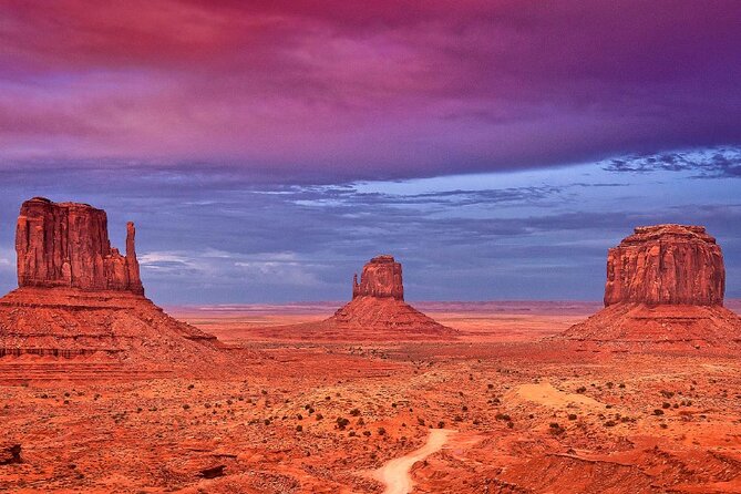 2 Hour Monument Valley Horseback Tour - Why a horse changes Monument Valley