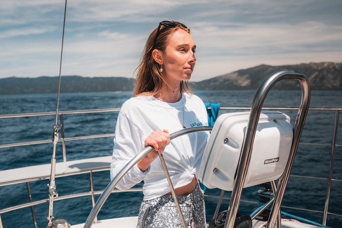 2 Hour Sailing Cruise on Lake Tahoe - A 40-foot yacht with room to breathe