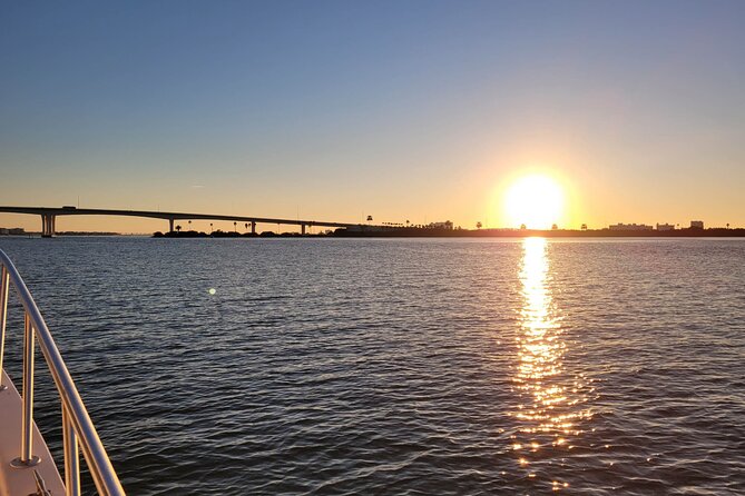 2 Hour Sunset Cruise in Clearwater, Florida - Why a Clearwater sunset looks better from the water