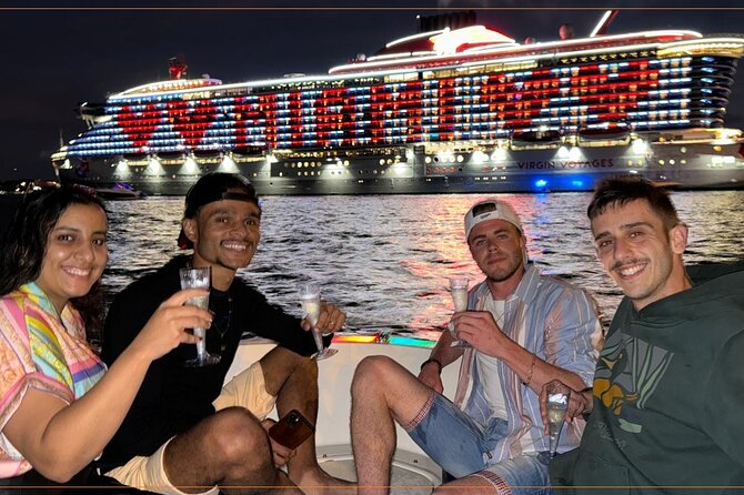 2 hrs Miami Private Boat Tour with Cooler, Ice, Bluetooth Stereo - Why Miami looks different from a private boat