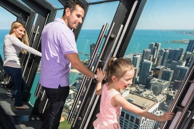360 CHICAGO Observation Deck Admission - CloudBar: a pleasant upgrade, not a free lunch