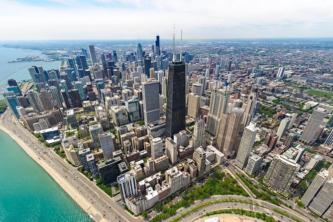 360 CHICAGO Observation Deck Admission - Getting to the 94th floor at 20.5 mph