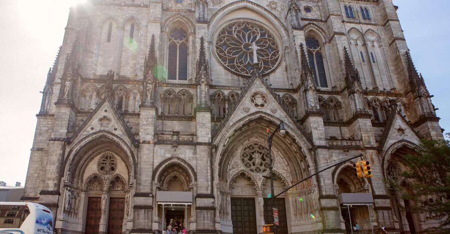 4-hour Harlem Gospel Tour in New York City - The Apollo Theater and Harlem’s public face