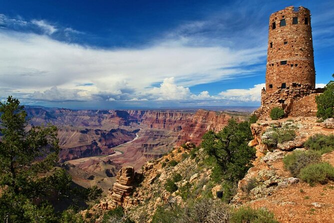 45-minute Helicopter Flight Over the Grand Canyon from Tusayan, Arizona - Reaching the South Rim edge and North Rim