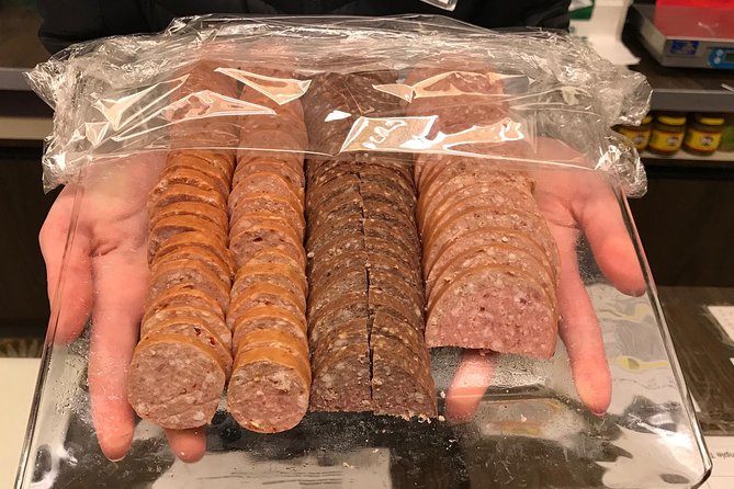 Anchorage City Tour w/ Taste of Wild Smoked Salmon & Reindeer Sausage - Point Woronzof and the best wide view