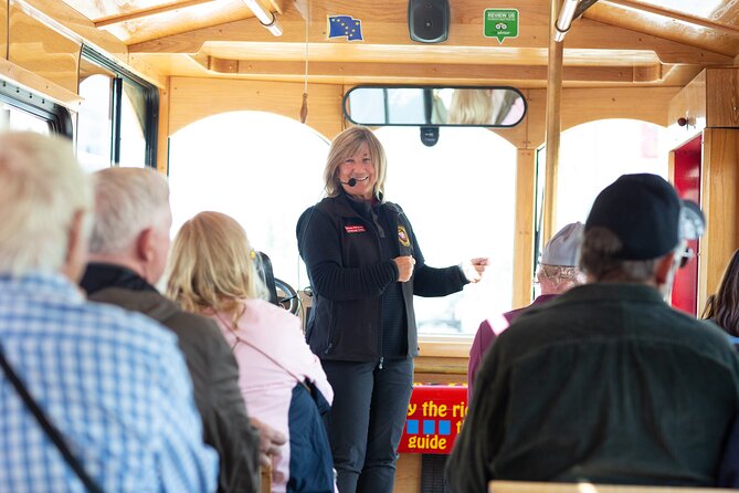 Anchorage Trolley's Deluxe City Tour - Wildlife is a bonus, not a promise