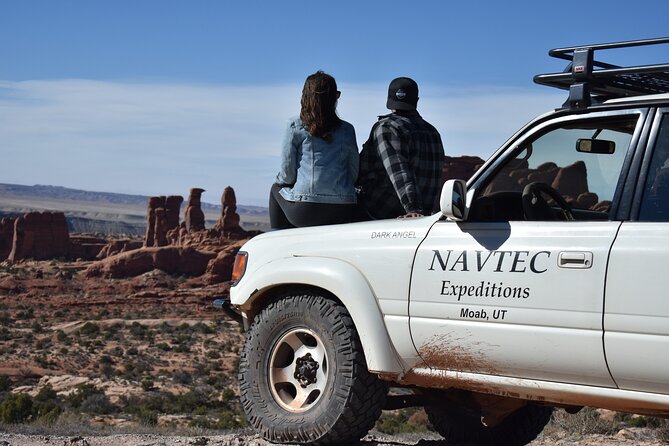 Arches National Park 4x4 Adventure from Moab - Eye of the Whale Arch and a short walk