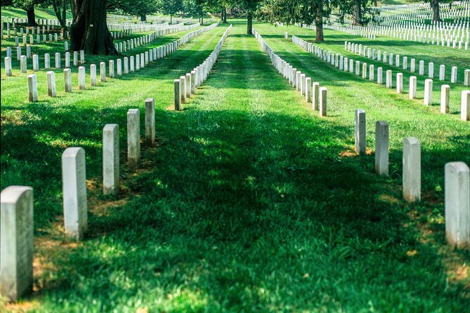 Arlington National Cemetery Walking Tour & Changing of the Guards - Why this Arlington tour works better than wandering alone