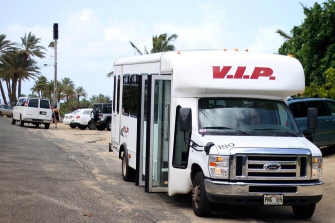 Arrival Transfer: Airport Shuttle Honolulu and Waikiki or Cruise Terminal - The biggest weakness: finding the right pickup point