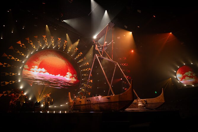 'Auana by Cirque du Soleil at the Waikiki Beachcomber Hotel - Who will enjoy ʻAuana most