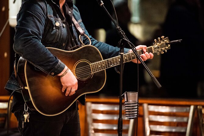 Austin Live Music Crawl - Why this is a smart first look at Austin music