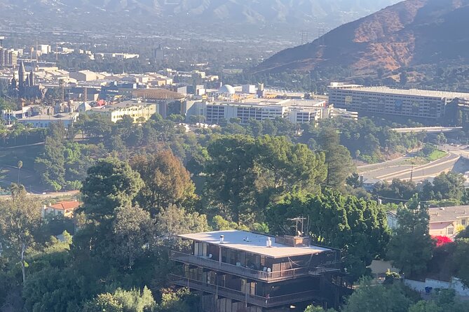 Authentic 3-Hour Hollywood to Beverly Hills Tour - Greystone Estate shows Hollywood’s favorite old house