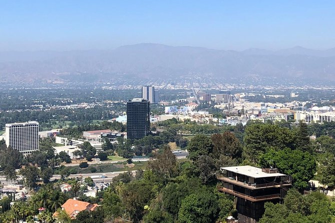 Authentic 3-Hour Hollywood to Beverly Hills Tour - Historic hotels add human stories to the route