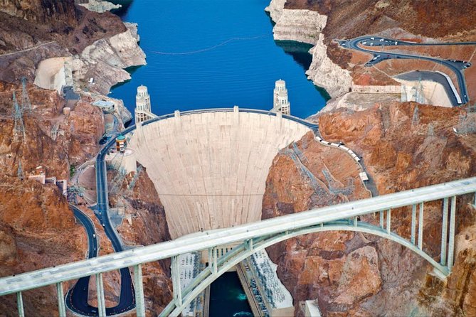Award Winning 3-Hour Hoover Dam Small Group Mini Tour from Vegas - Strip pickup requires a little planning
