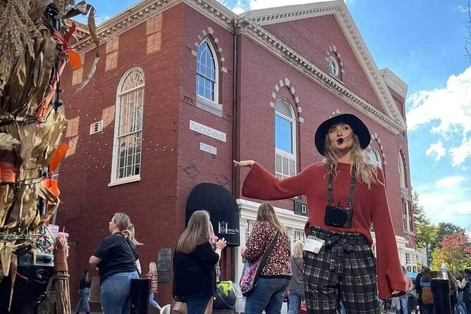Bewitched Walking Tour of Salem - What the 1692 Witch Trials meant for Salem