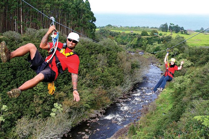 Big Island: 9-Line Waterfall Zipline Experience - What the Umauma zipline feels like