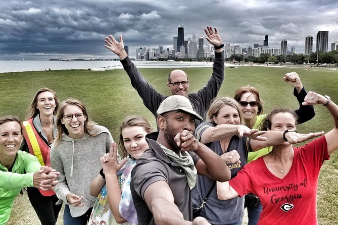 Bikes, Bites & Views: Chicago's Signature Dishes Bike Tour-Adults - The guides make or break a city bike tour