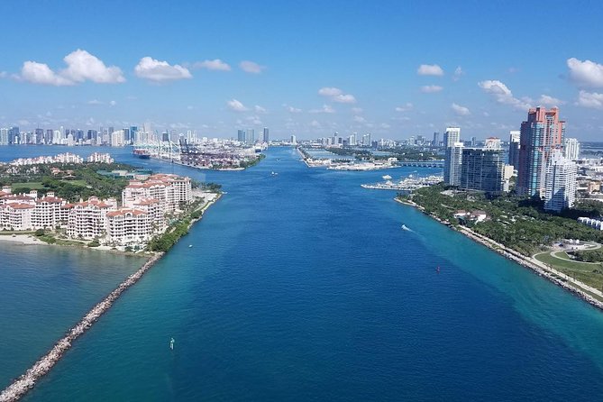 Biscayne Bay and Celebrity Island Homes Boat Tour 90 Minute - What this Miami boat tour actually gives you
