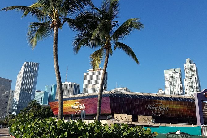 Biscayne Bay and Celebrity Island Homes Boat Tour 90 Minute - The boat, seating, and onboard atmosphere