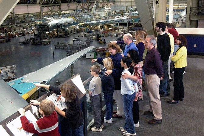 Boeing Factory Tour with Guided Transport from Seattle - Timing and small details that matter