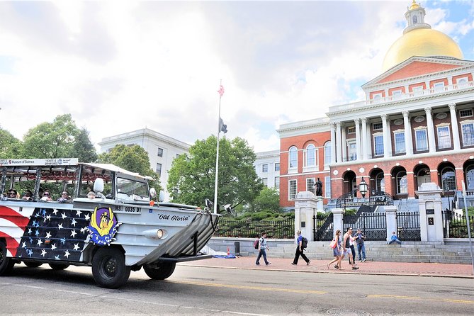 Boston Duck Boat Sightseeing City Tour with Cruise Along Charles River - From Boston Common to the State House