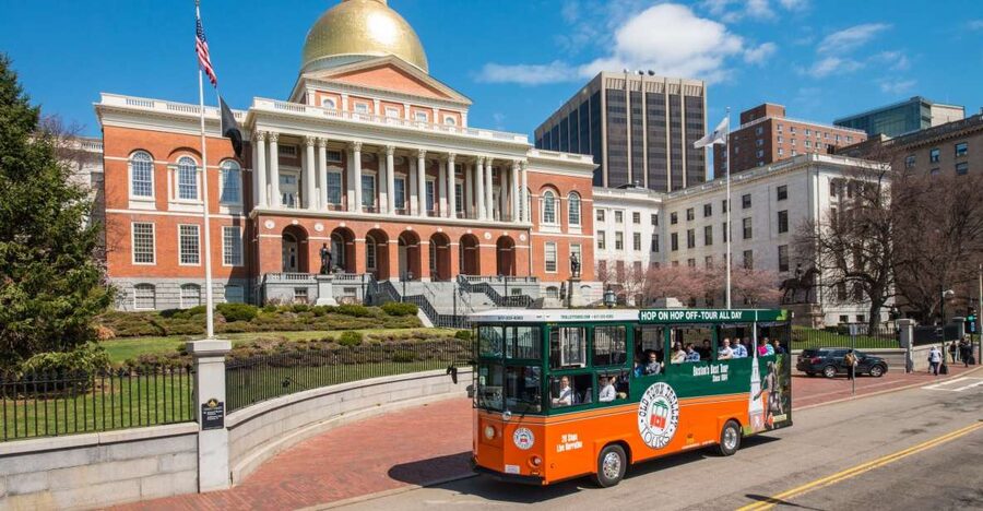 Boston: Hop-on Hop-off Old Town Trolley Tour - Long Wharf, Faneuil Hall, and the waterfront