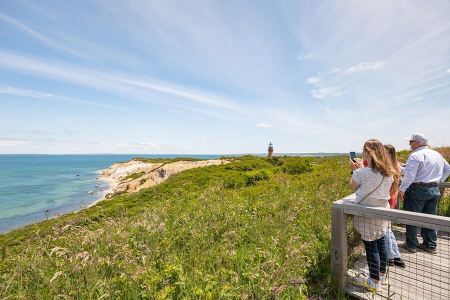 Boston: Martha's Vineyard Day Trip with Optional Island Tour - The early Boston pickup and ride to Falmouth