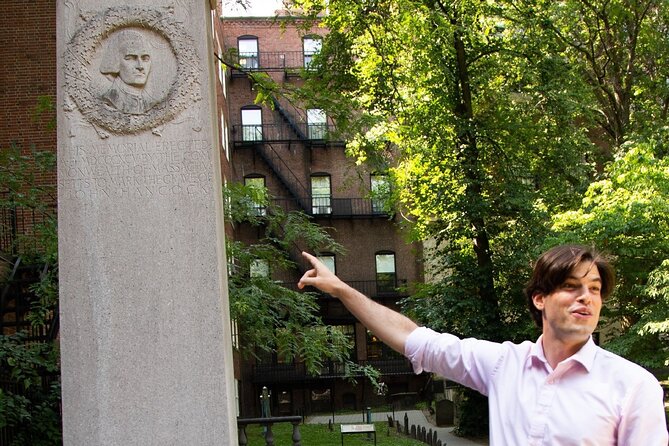 Boston's Freedom Trail: A Revolutionary Walking Tour - Park Street Church and Granary Burying Ground