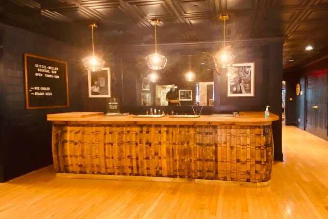 Bourbon Tour (03) : Buffalo Trace, Woodford, Four Roses, Wild Turkey, Other - Maker’s Mark, the prettiest stop