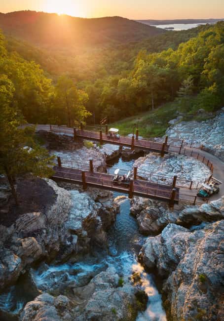 Branson: Top of the Rock Ozarks Heritage Preserve - Food, drinks, and what happens after the museum