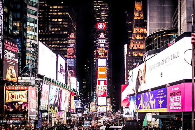 Broadway and Times Square Insider Tour with Theater Professional - The guide makes or breaks the experience