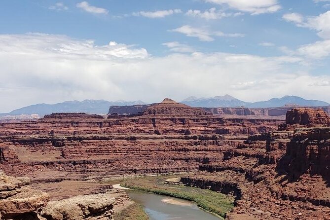 Canyonlands National Park Backcountry 4x4 Adventure from Moab - What the Guides Add to the Day