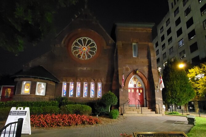 Carolina History and Haunts Charlotte Historical Ghost Walking Tour - What the $27 price gets you