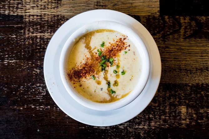 Charleston French Quarter or Brunch Food Tour with 7+ Tastings - Who should book this walking food tour?