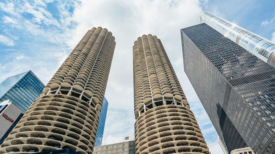Chicago: 1.5-Hour Lake and River Architecture Cruise - Guides, Boats, and Onboard Comfort
