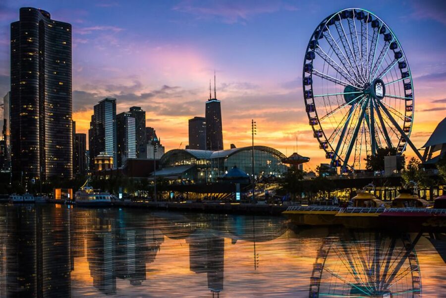 Chicago: 1.5-Hour Scenic Sunset Lake Cruise - How much value do you get for $45?
