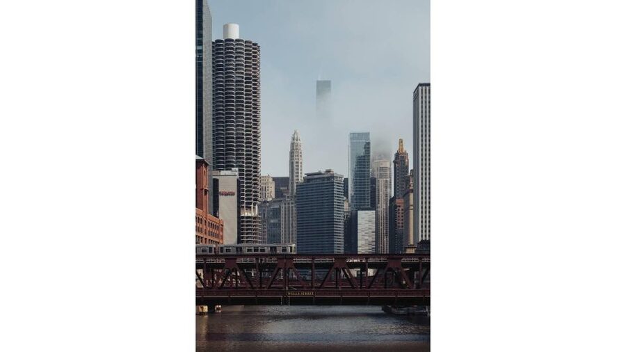 Chicago: Architecture Boat Tour with Drinks - Drinks, seating, shade, and weather