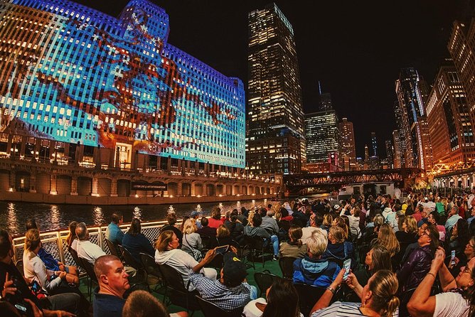 Chicago Architecture Center River Cruise aboard First Lady - Trump Tower and the idea of architectural conversation