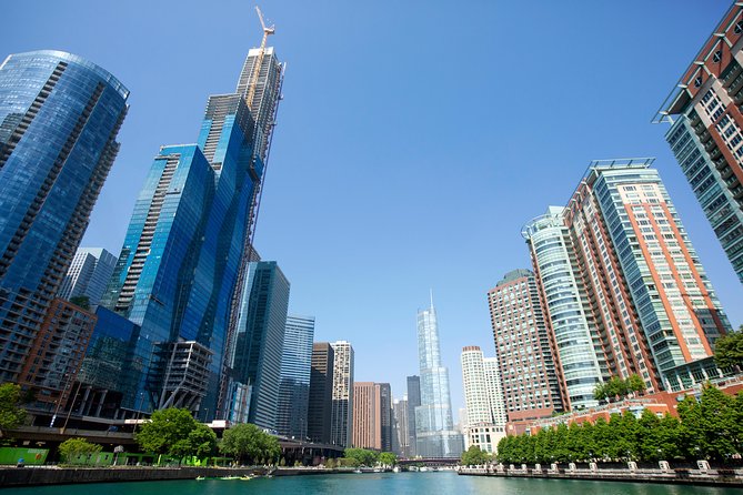 Chicago Architecture River Cruise - The Chicago River Route, Building by Building