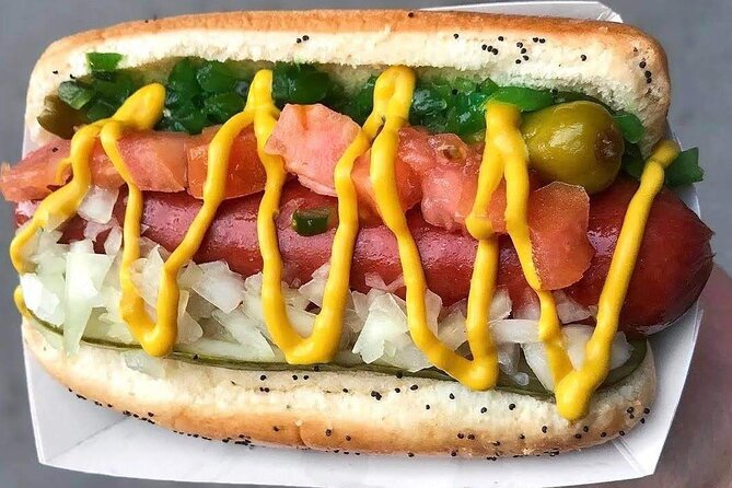 Chicago Favorites Ultimate Food and Walking Tour - Millennium Park, Cloud Gate, and Chicago’s public art