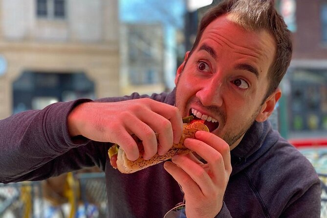 Chicago Favorites Ultimate Food and Walking Tour - The Chicago hot dog at Relish