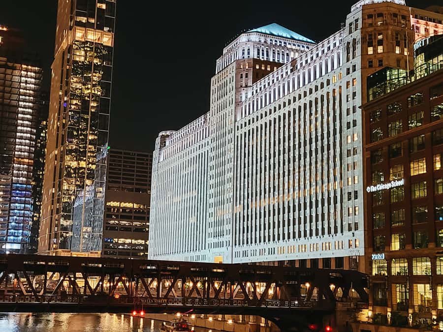 Chicago: Fireworks Cruise with Lake or River Viewing Options - Meeting points and boarding advice